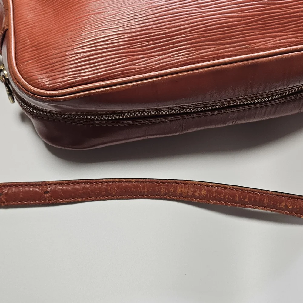 Louis Vuitton Epi Trocadero Bag